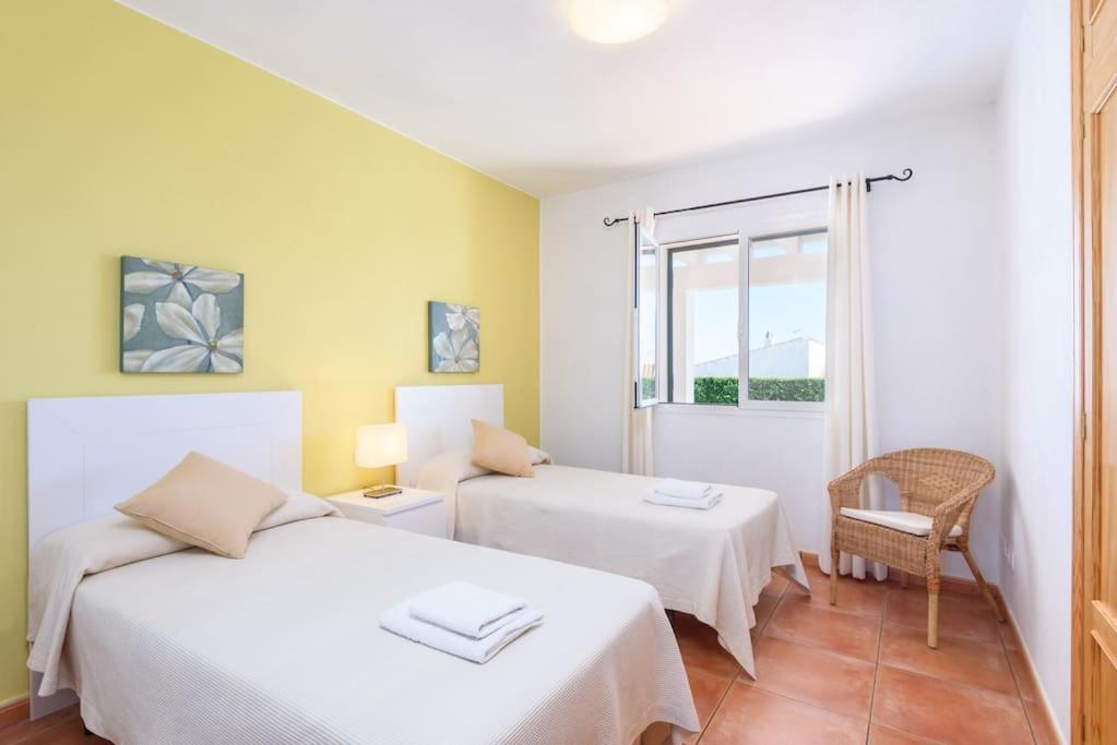 Villa Rose Sant Lluis Bagian luar foto